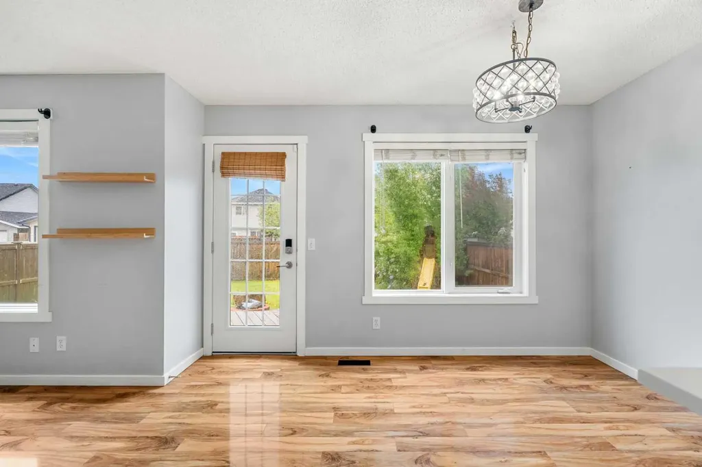 615 Copperfield Boulevard SE Calgary AB T2Z 4C1