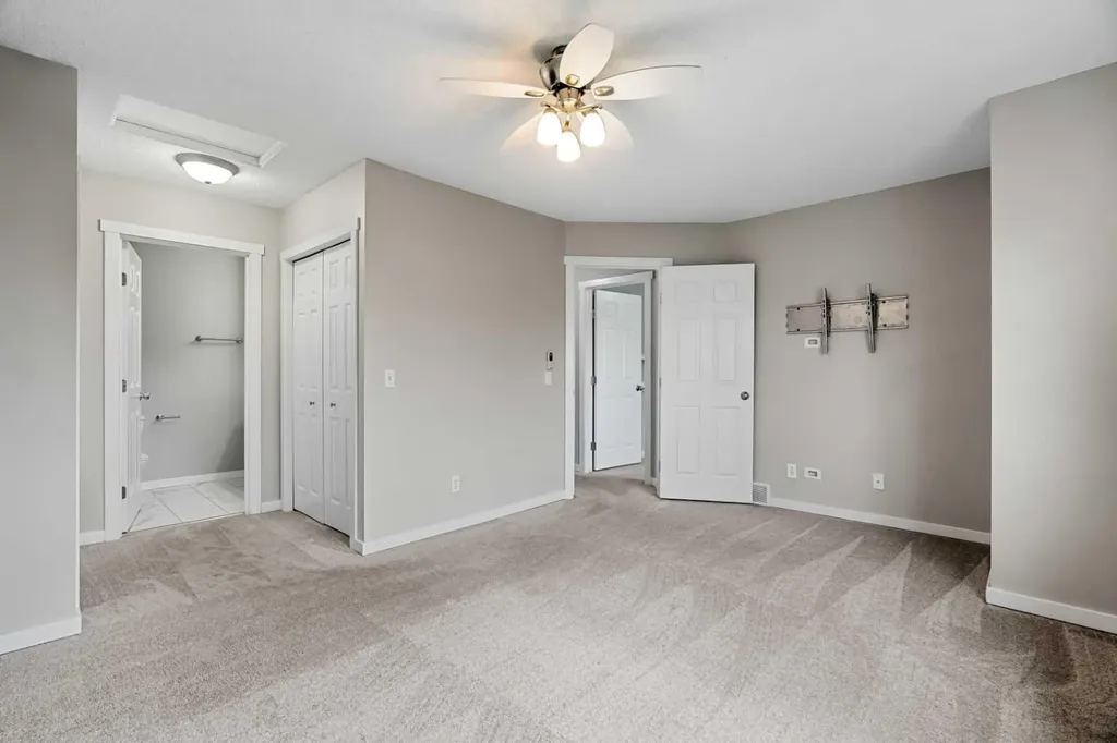 615 Copperfield Boulevard SE Calgary AB T2Z 4C1