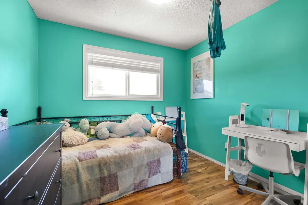 456 Sissons Crescent SE Medicine Hat AB T1B 2J9