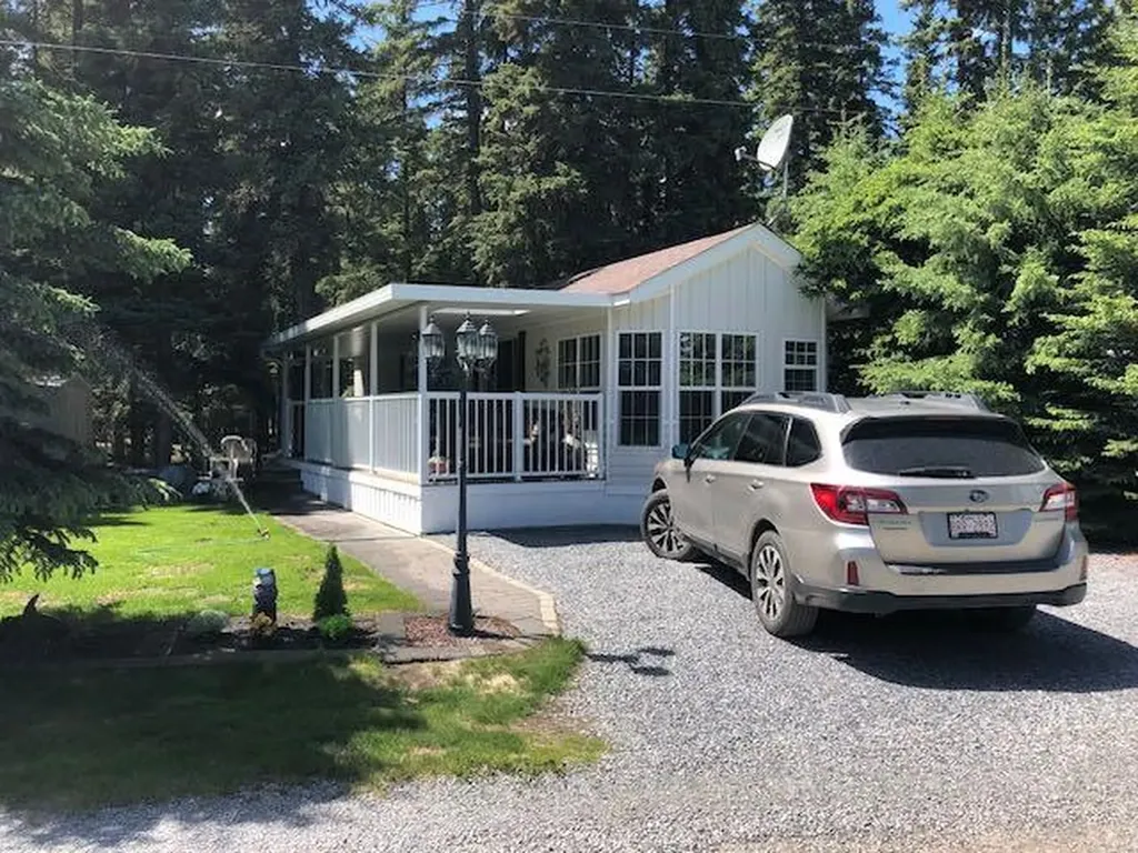 #116 5230 Highway 27 Sundre AB T0M1X0