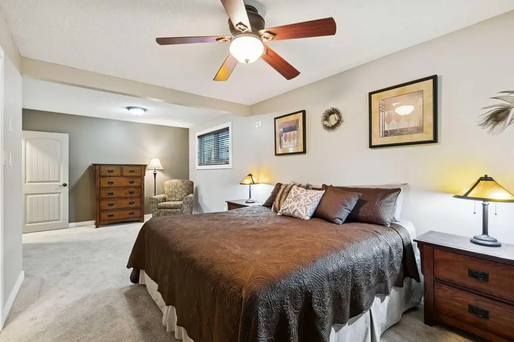 3212 Conrad Drive NW Calgary AB T2L 1B4