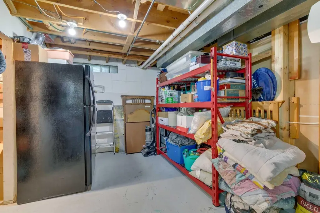 3212 Conrad Drive NW Calgary AB T2L 1B4