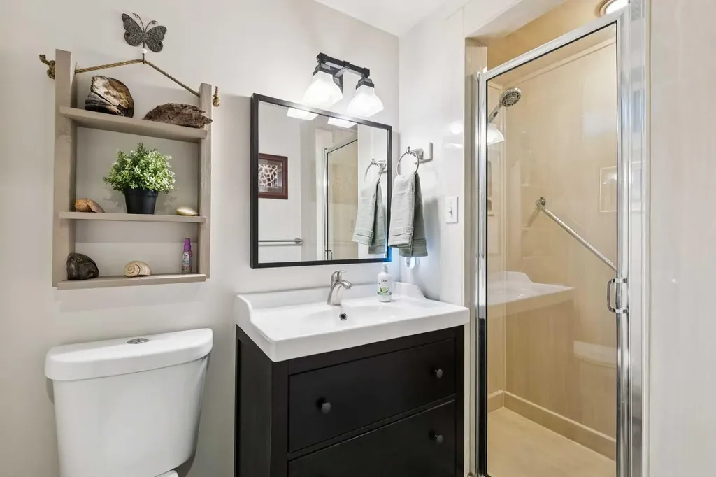 3212 Conrad Drive NW Calgary AB T2L 1B4