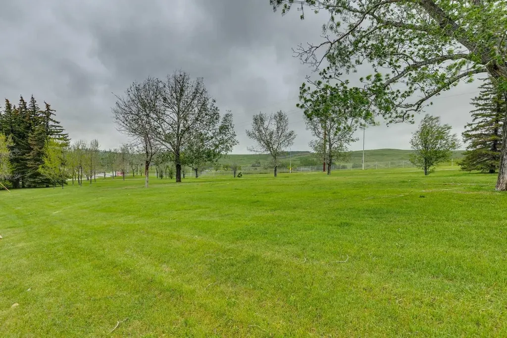 3212 Conrad Drive NW Calgary AB T2L 1B4