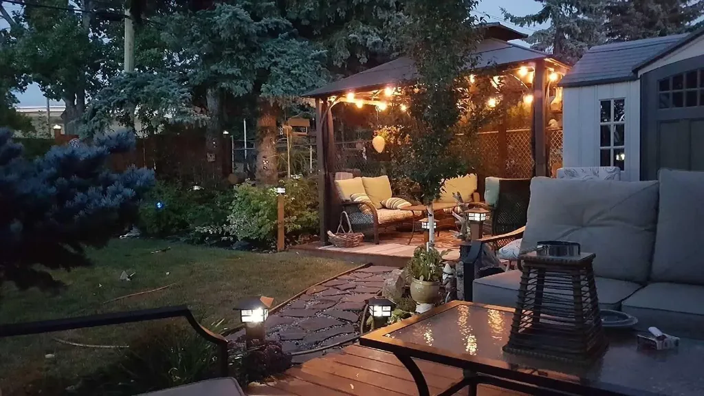 3212 Conrad Drive NW Calgary AB T2L 1B4