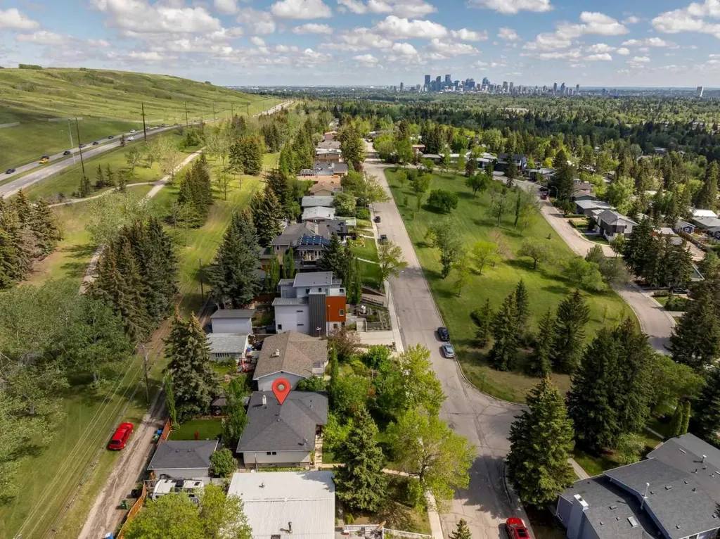 3212 Conrad Drive NW Calgary AB T2L 1B4