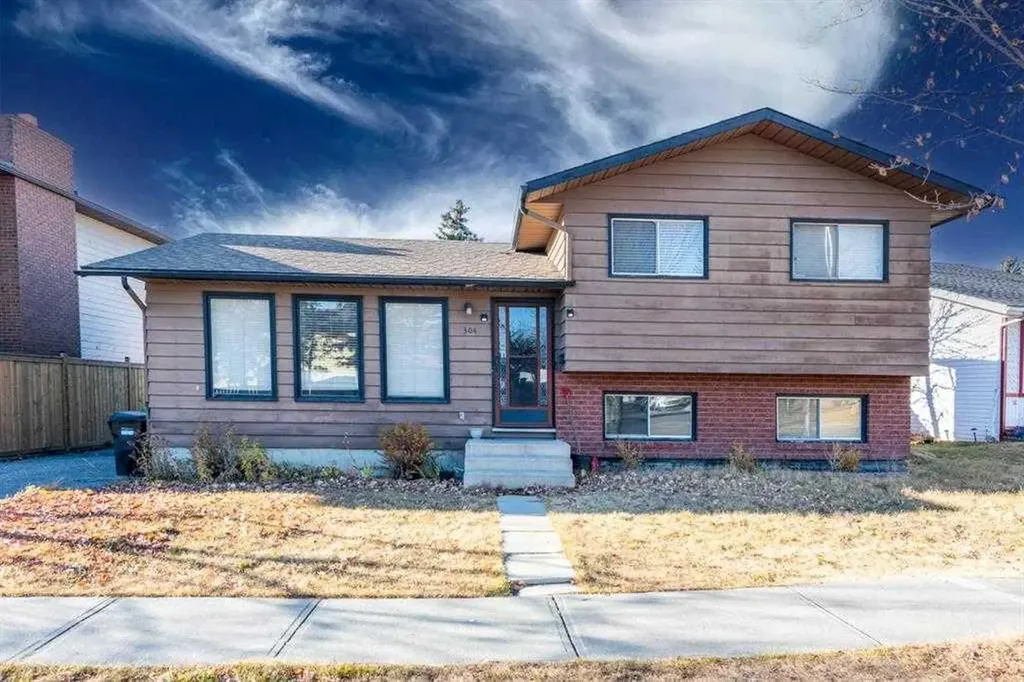 304 Whitefield Drive NE Calgary AB T1Y5J3