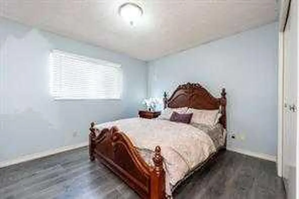 304 Whitefield Drive NE Calgary AB T1Y5J3