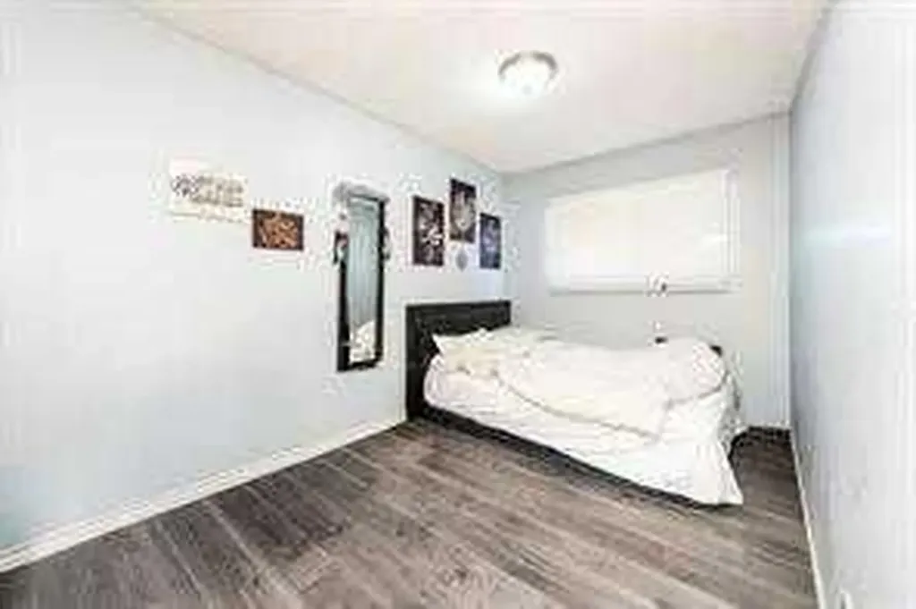 304 Whitefield Drive NE Calgary AB T1Y5J3