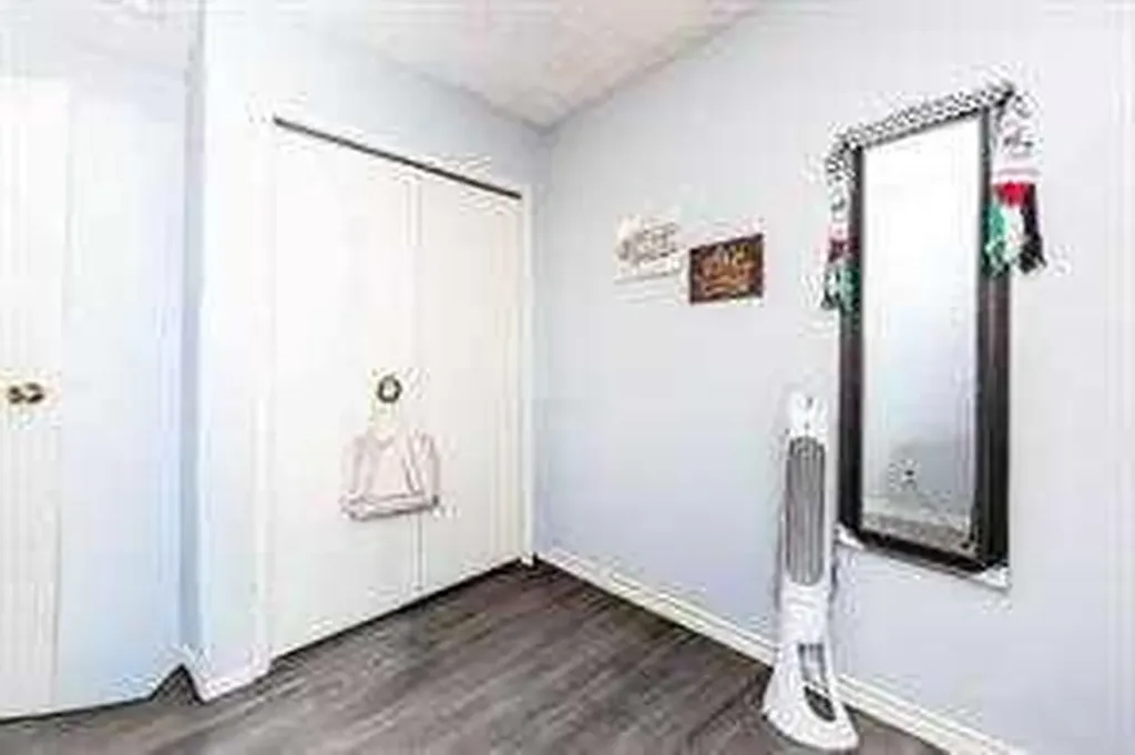 304 Whitefield Drive NE Calgary AB T1Y5J3