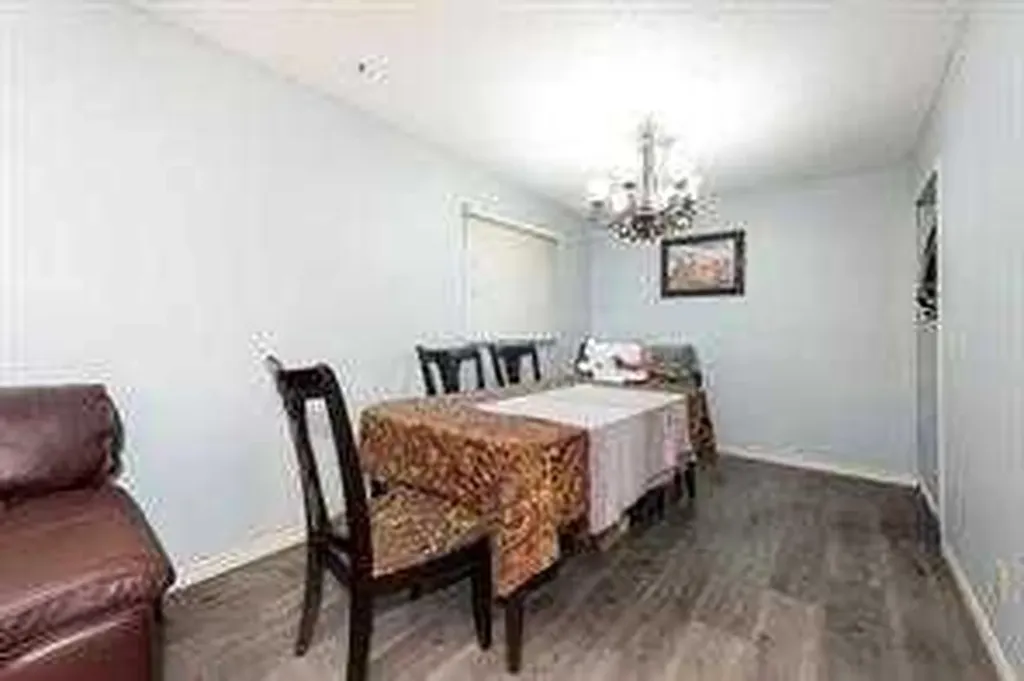 304 Whitefield Drive NE Calgary AB T1Y5J3