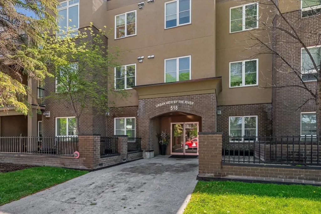 518 33 Street NW Calgary AB T2N 2W4