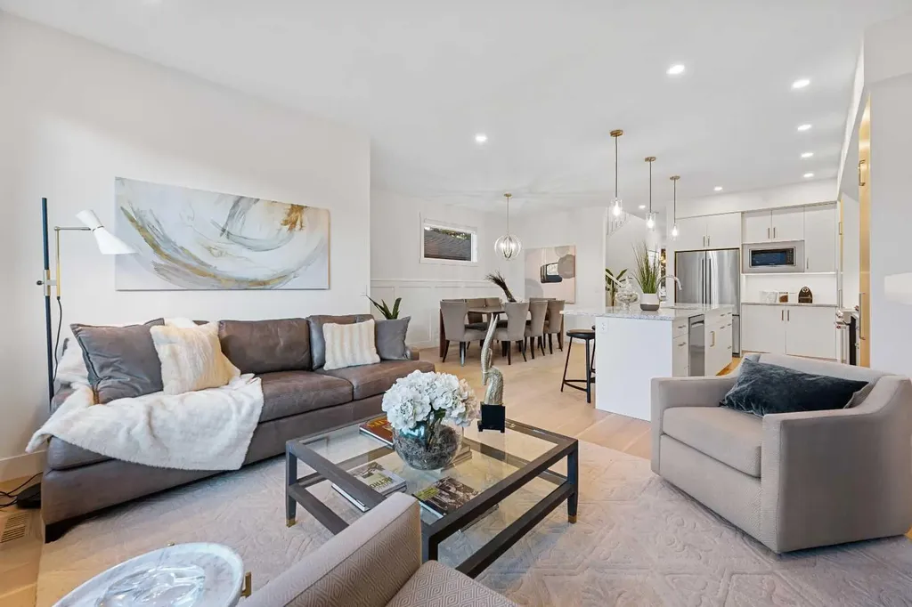 1417 41 Street SW Calgary AB T3C 1X7
