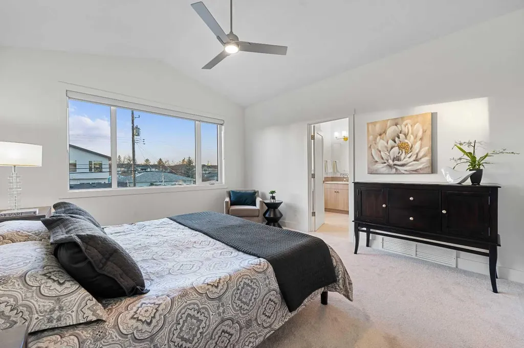 1417 41 Street SW Calgary AB T3C 1X7