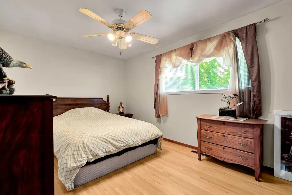 244 Travis Place NE Calgary AB T2K 3W4