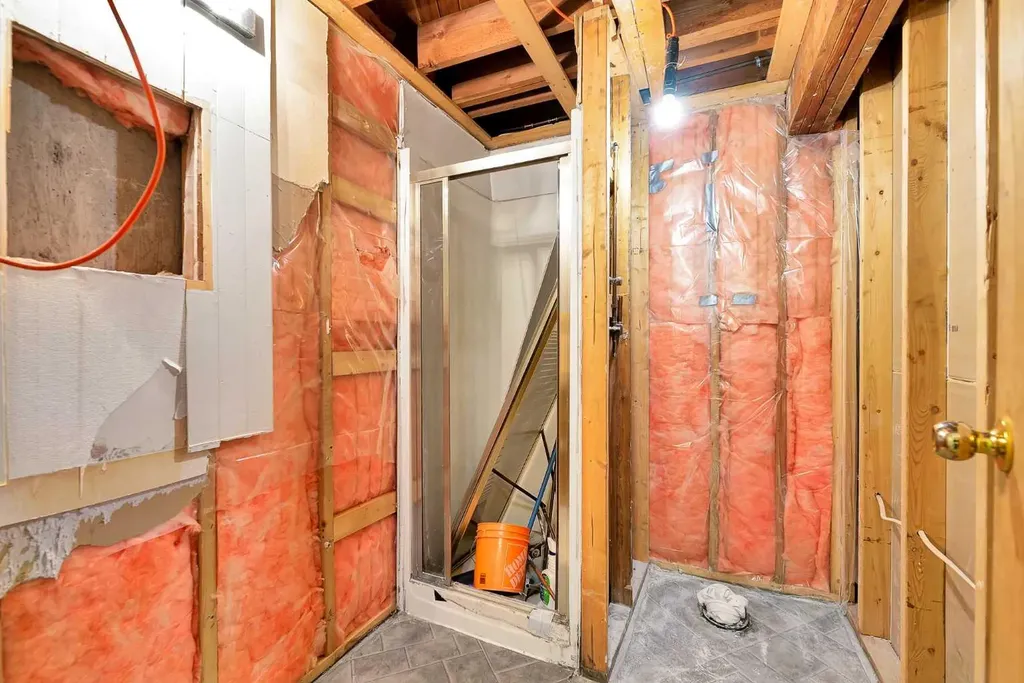 244 Travis Place NE Calgary AB T2K 3W4