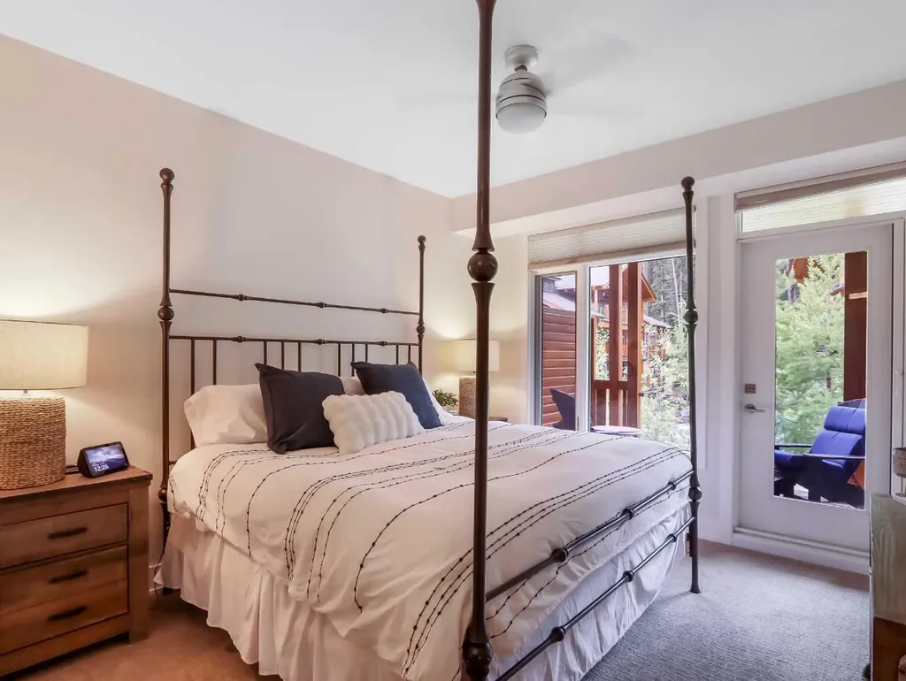 3000C Stewart Creek Drive Canmore AB T1W 0G5