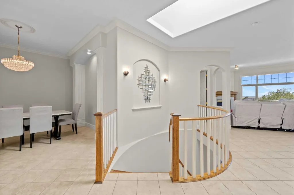 4580 Hamptons Way NW Calgary AB T3A 6B6