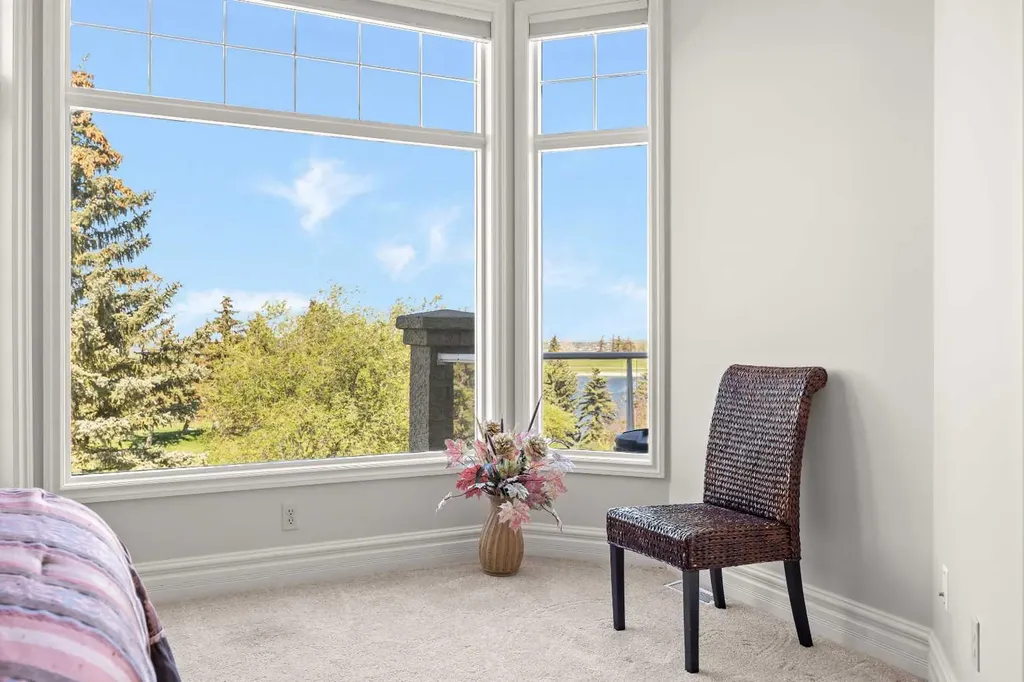 4580 Hamptons Way NW Calgary AB T3A 6B6