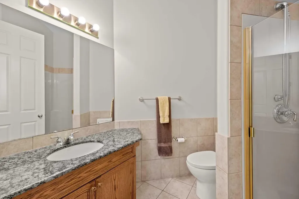 4580 Hamptons Way NW Calgary AB T3A 6B6