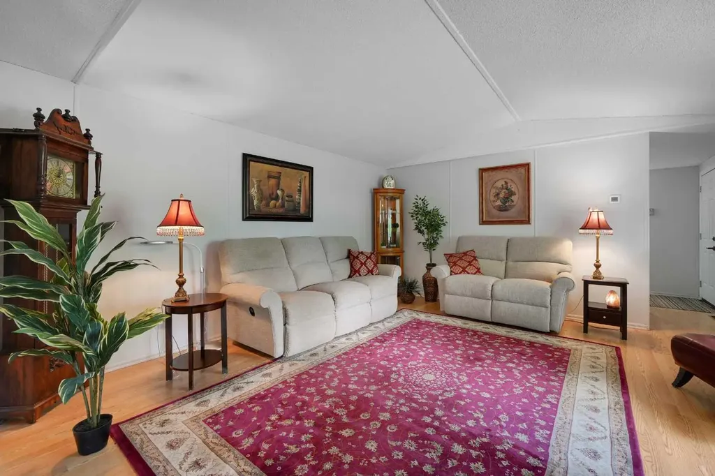301 Stanley Avenue Okotoks AB T1S 1M5