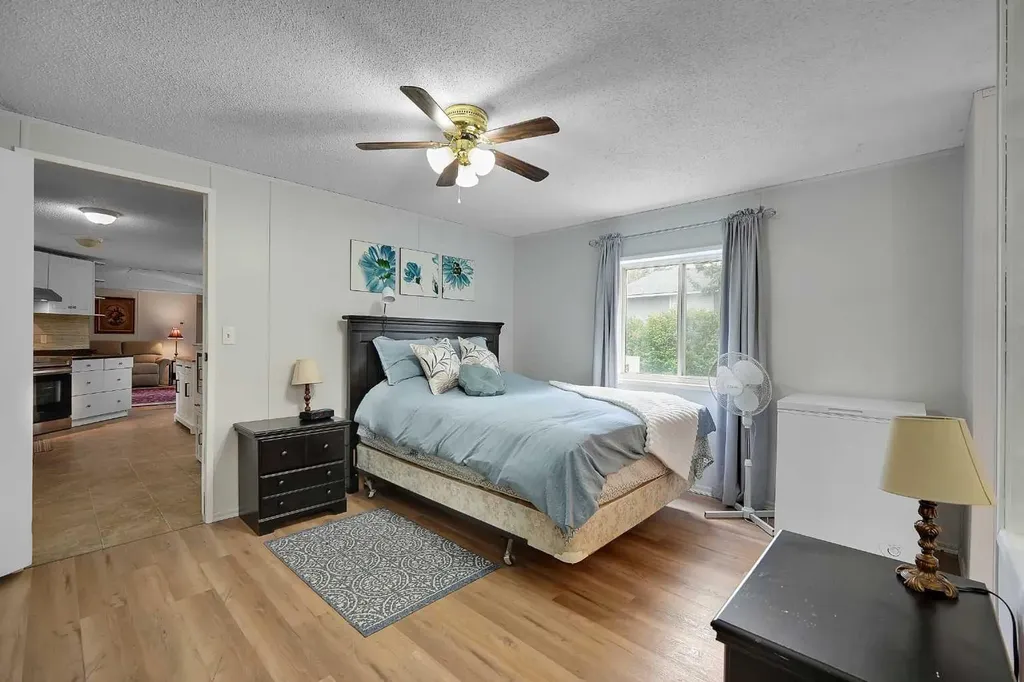 301 Stanley Avenue Okotoks AB T1S 1M5