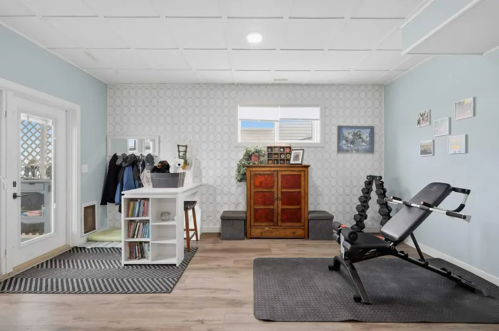 99 Vancouver Crescent Red Deer AB T4R 0P3
