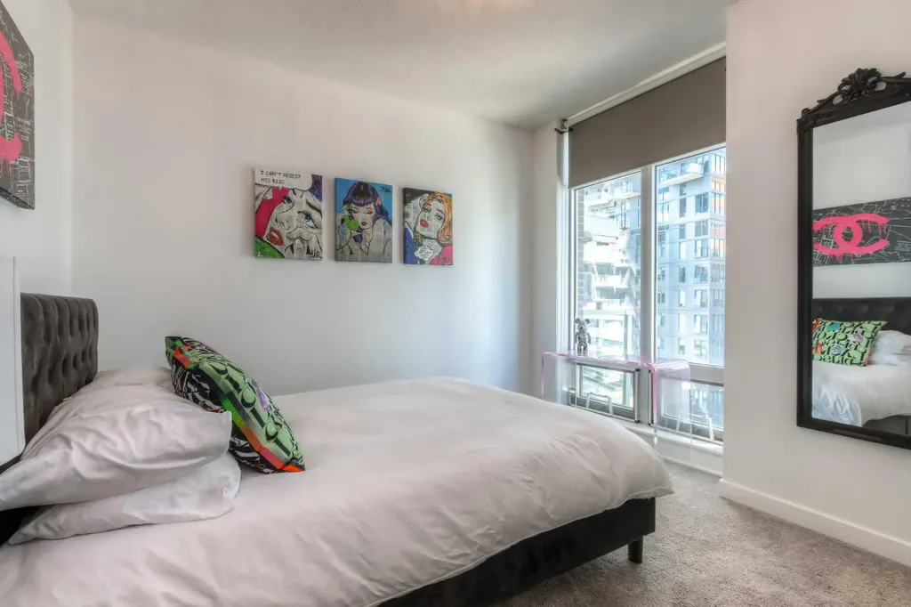 530 12 Avenue SW Calgary AB T2R 0B1