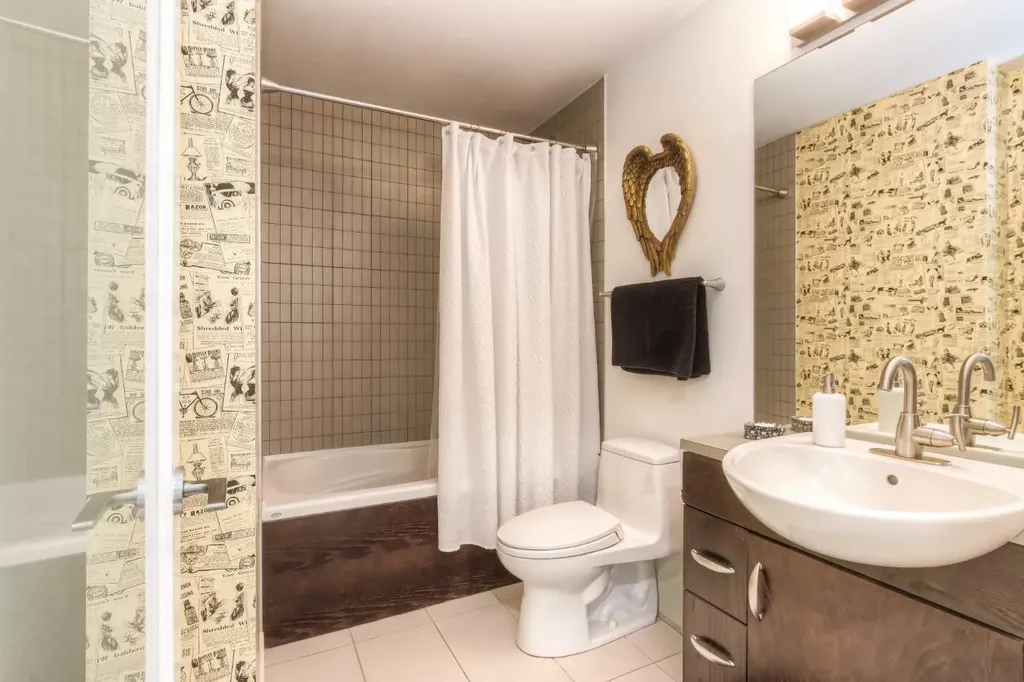 530 12 Avenue SW Calgary AB T2R 0B1