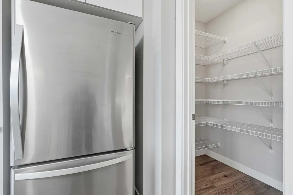 21 Howse Street NE Calgary AB T3P 0V8