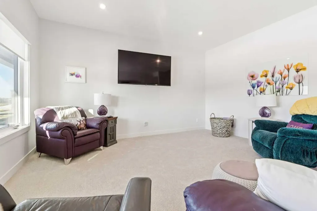 155 Sage Meadows View NW Calgary AB T3P 2C4