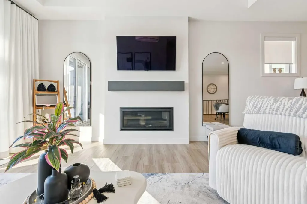 155 Sage Meadows View NW Calgary AB T3P 2C4