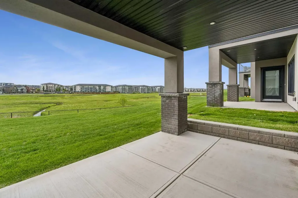 155 Sage Meadows View NW Calgary AB T3P 2C4