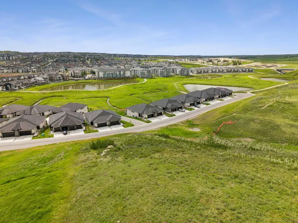 155 Sage Meadows View NW Calgary AB T3P 2C4