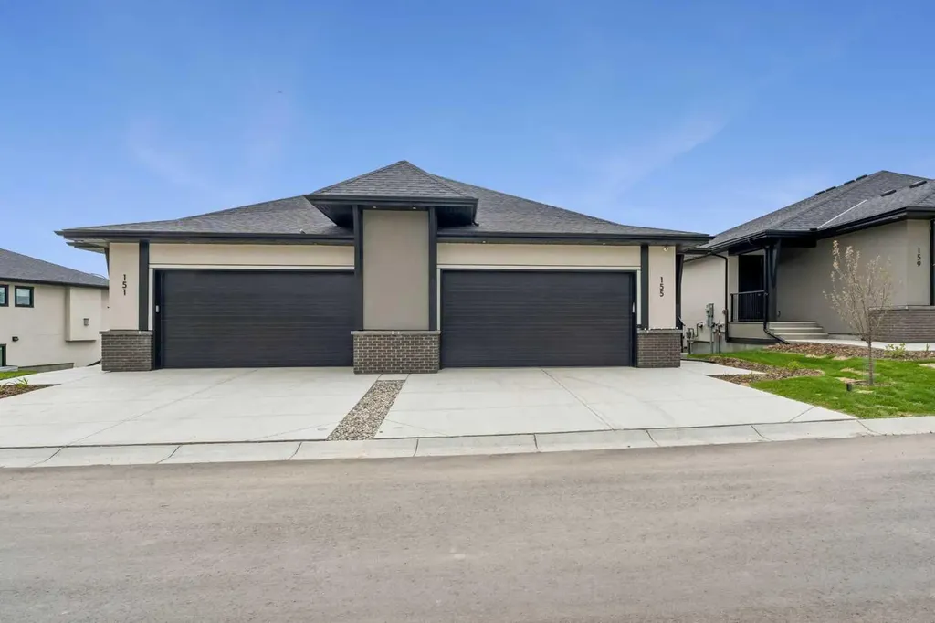 155 Sage Meadows View NW Calgary AB T3P 2C4