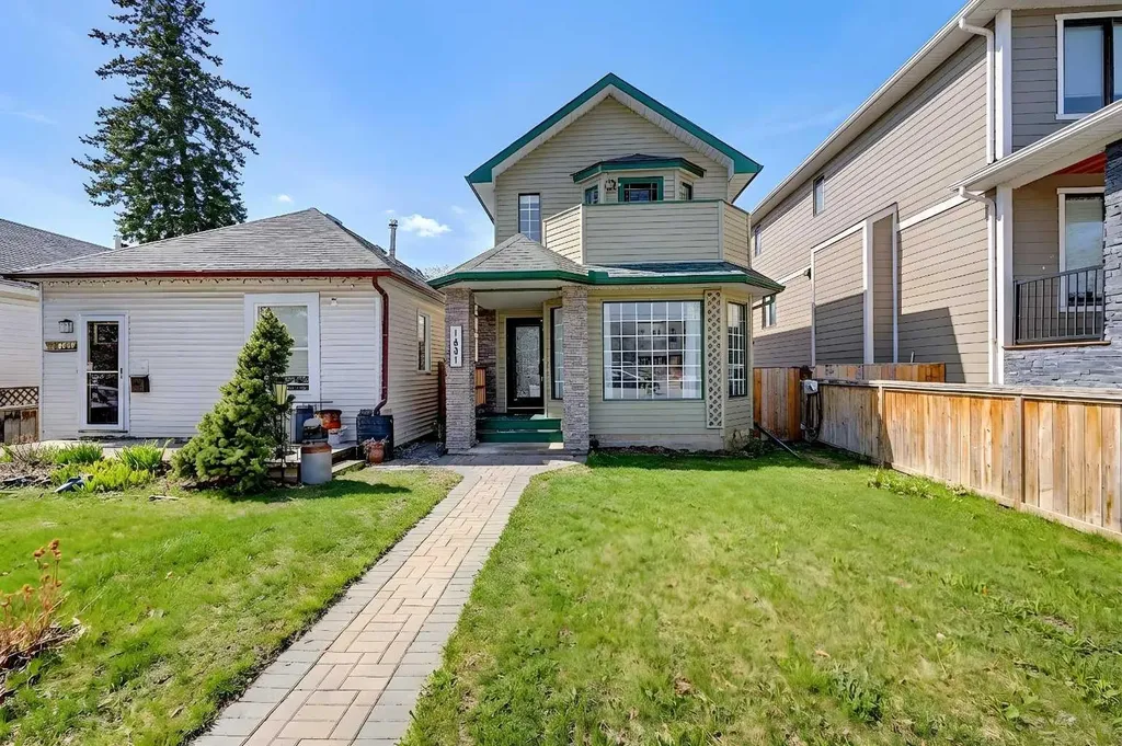 1631 16a Street SE Calgary AB T2G3S6