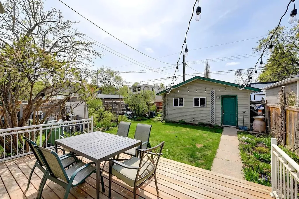 1631 16a Street SE Calgary AB T2G3S6