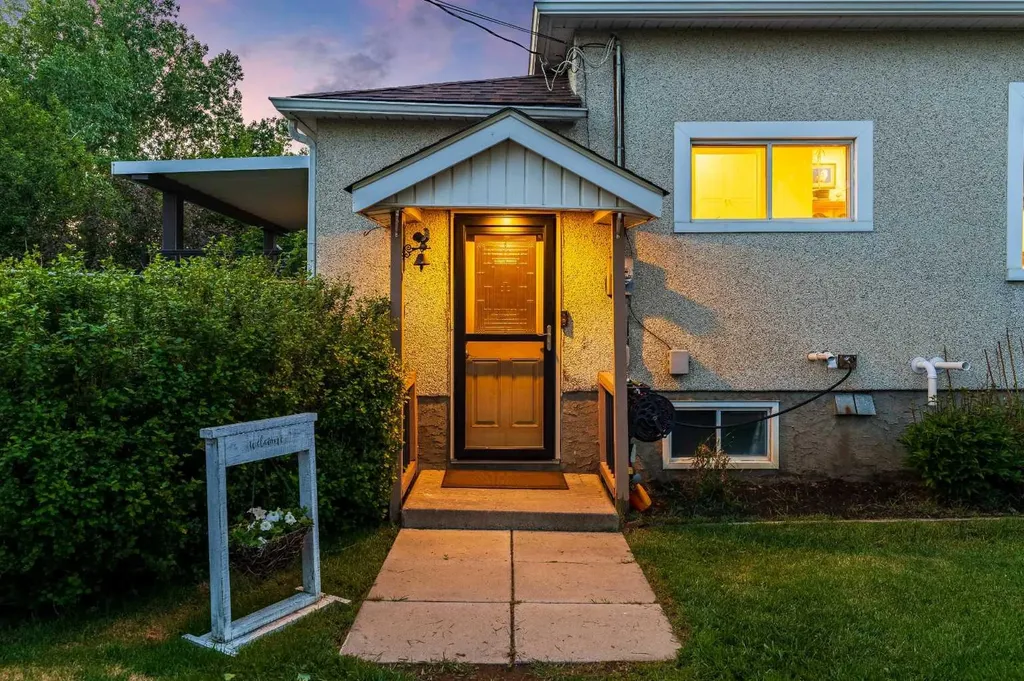 123 Mccann Street SE Langdon AB T0J 1X1