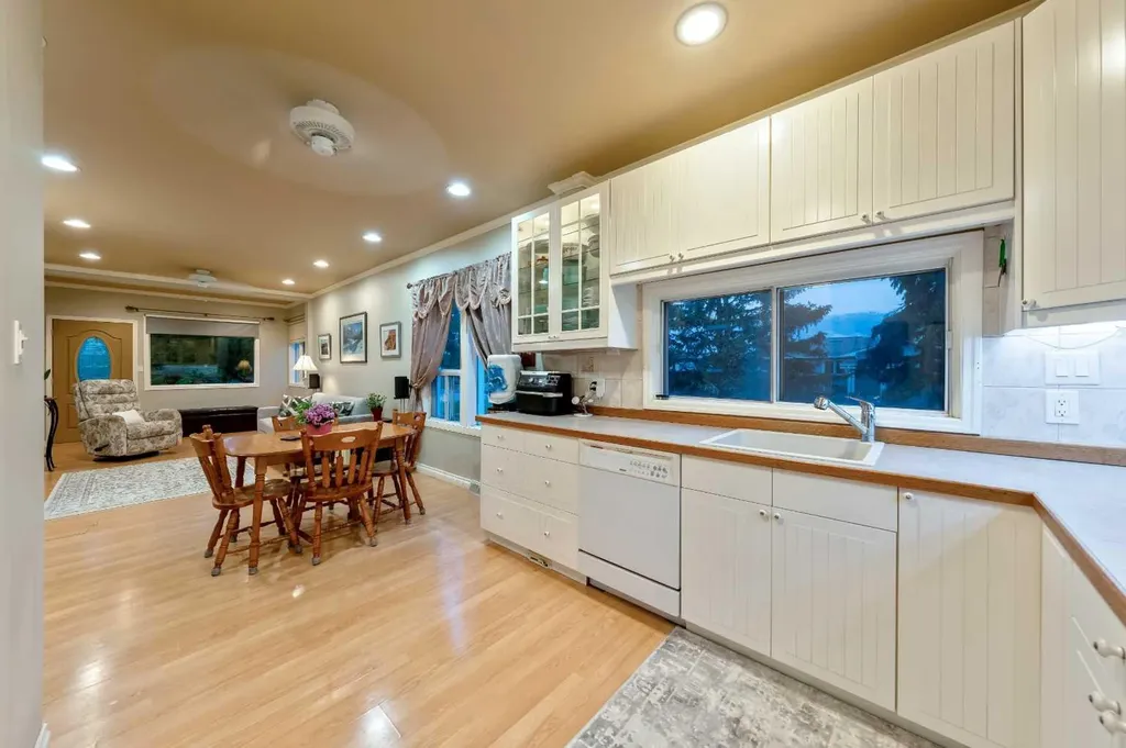 123 Mccann Street SE Langdon AB T0J 1X1