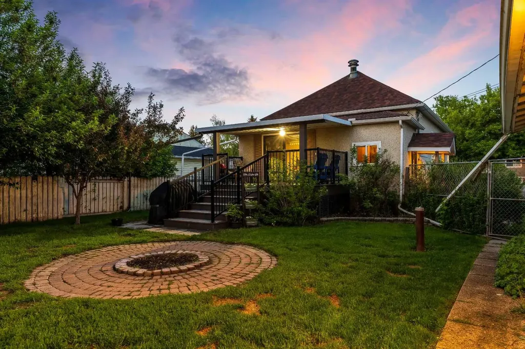 123 Mccann Street SE Langdon AB T0J 1X1