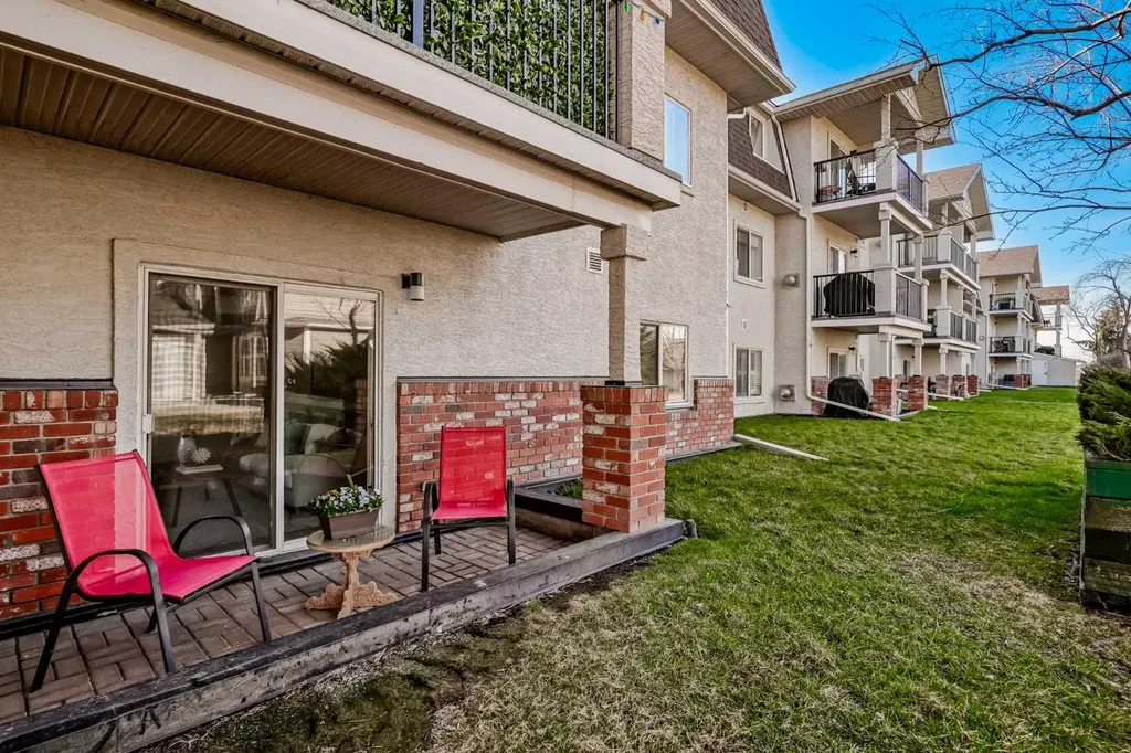 1415 17 Street SE Calgary AB T2G 3V3