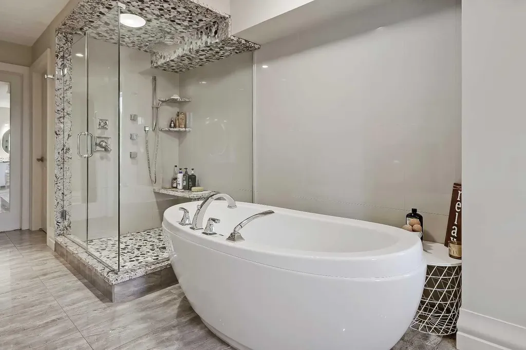 1029 Coopers Drive SW Airdrie AB T4B 3L7