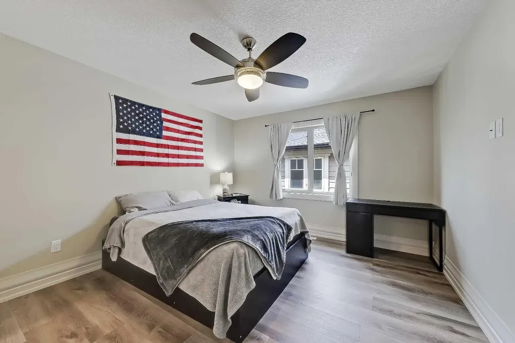 1029 Coopers Drive SW Airdrie AB T4B 3L7
