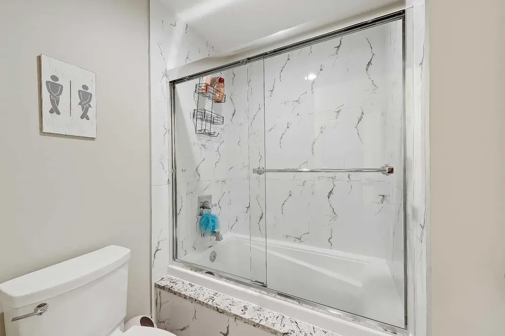 1029 Coopers Drive SW Airdrie AB T4B 3L7