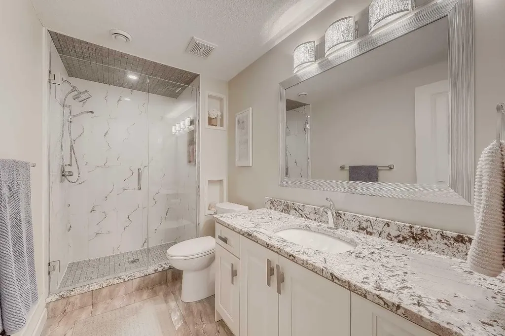 1029 Coopers Drive SW Airdrie AB T4B 3L7