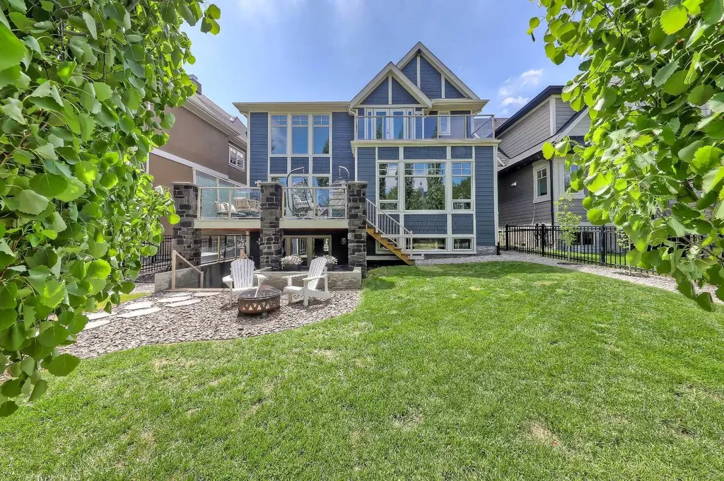 1029 Coopers Drive SW Airdrie AB T4B 3L7