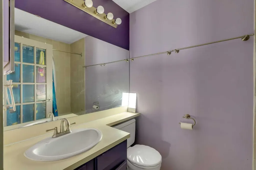 37 Templeby Way NE Calgary AB T1Y 5N7