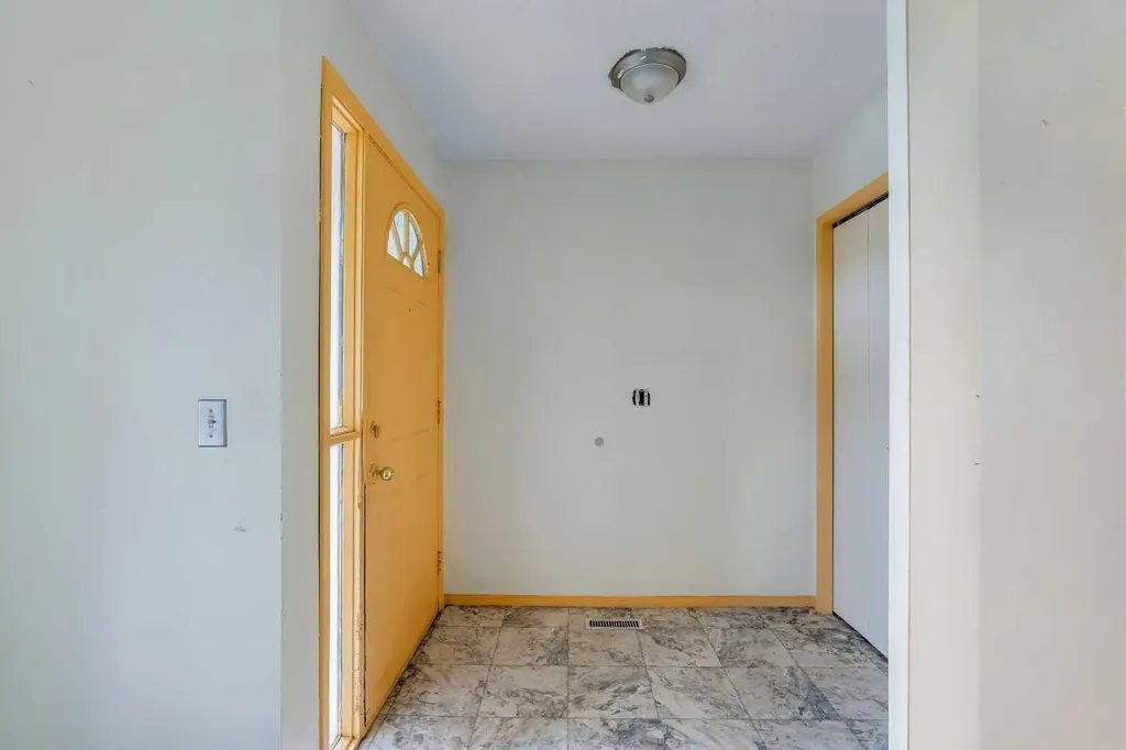 37 Templeby Way NE Calgary AB T1Y 5N7