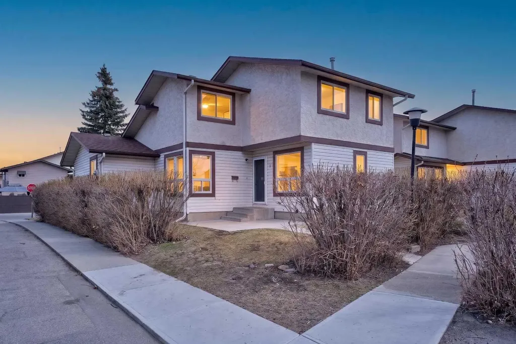 75 Templemont Way NE Calgary AB T1Y 5K8