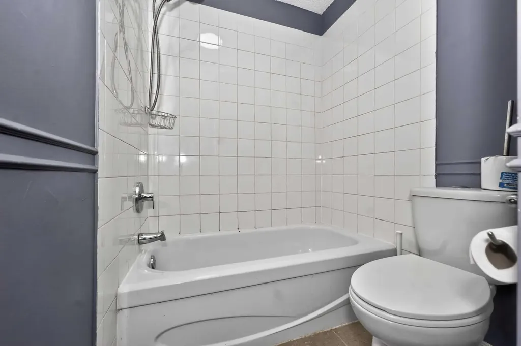 75 Templemont Way NE Calgary AB T1Y 5K8